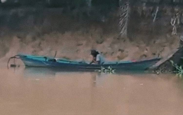 Keresahan Nelayan Kenambui Akibat Maraknya Pelaku Setrum Ikan