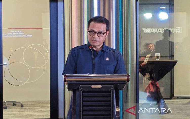 Nezar Sebut Spam dan Scam Menjelma Jadi Industri Kejahatan Siber