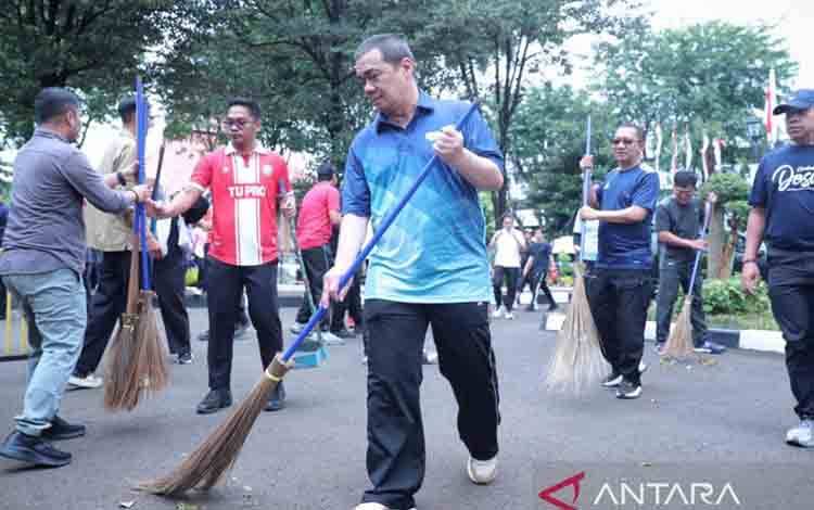 Wamendes Ajak Pendamping hingga Warga Desa Ikut Gerakan Indonesia ASRI