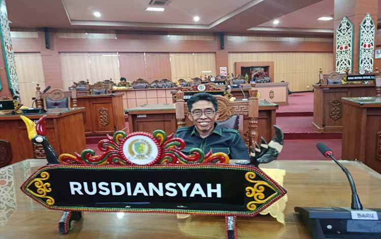 Omzet Pedagang Pasar Blauran Merosot akibat Kabut Asap, DPRD Minta Pemko Bantu Modal