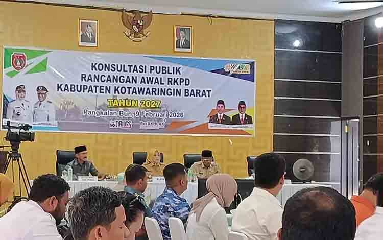 Bupati Kobar Pimpin Konsultasi Publik RKPD 2027, Dorong Pembangunan Berdampak Langsung bagi Masyarakat