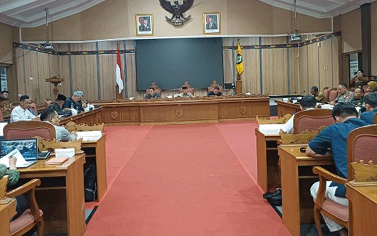 Komisi II DPRD Kotim Sampaikan 6 Rekomendasi RDP Distribusi Pupuk Subsidi di Wilayah Selatan