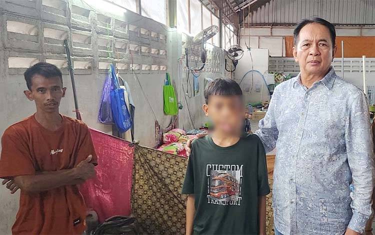 Bupati Barito Timur Pastikan Ahmad Dani Dapat Perawatan Optimal di RSUD Ulin Banjarmasin