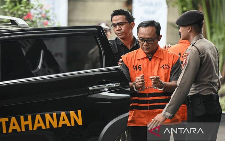 KPK Dalami Penghasilan Lain Ardito Wijaya