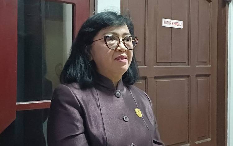 Tumpahan CPO di Jalan Raya Membahayakan Keselamatan Pengguna Jalan di Sampit