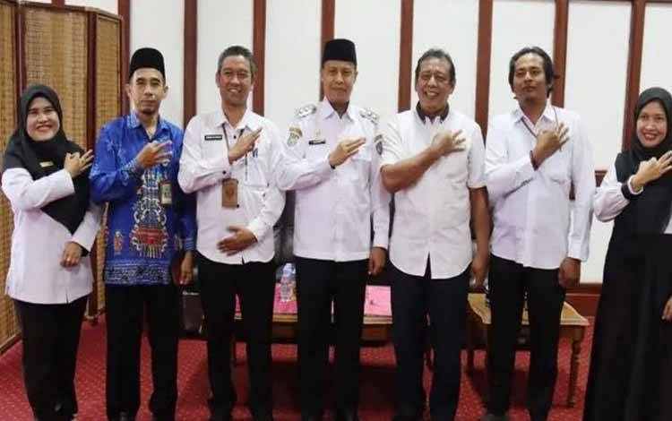 Wakil Bupati Seruyan Terima Silaturahmi Pengurus MES dan Dorong Penguatan Ekonomi Syariah