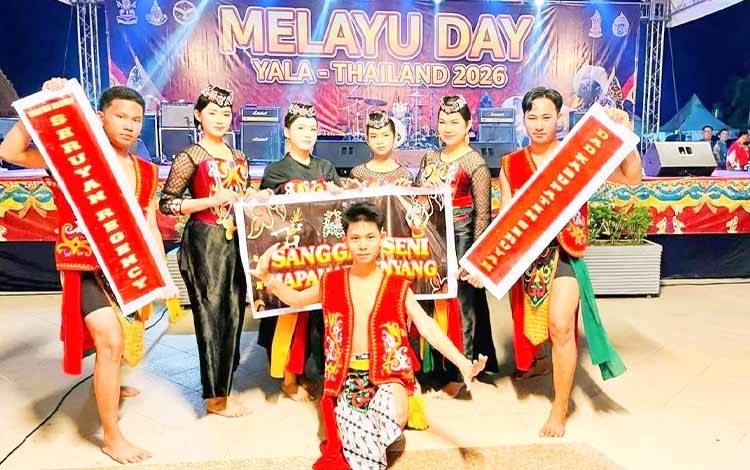 Sanggar Seni Hapakat Penyang Seruyan Harumkan Nama Indonesia di Festival Melayu Day Asia