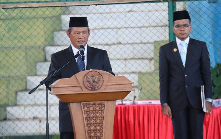 Bupati Seruyan Soroti Ketidakdisiplinan Tenaga Pelayanan Dasar di Pedesaan