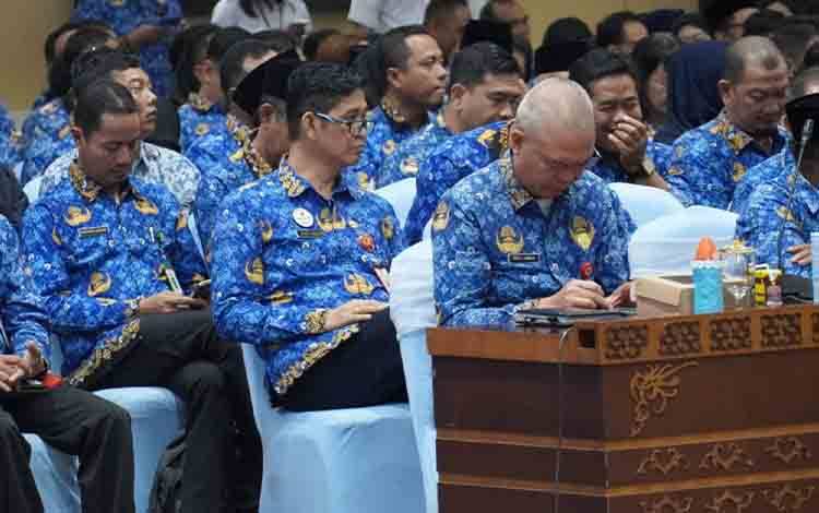 Gubernur Tegaskan Transformasi Birokrasi Tak Bisa Ditunda