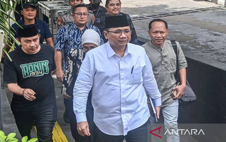 KPK Perpanjang Pencekalan Yaqut Cholil Qoumas dan Gus Alex
