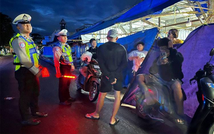 Tingkatkan Keamanan saat Ramadan, Satlantas Polres Kotim Laksakan Patroli Subuh