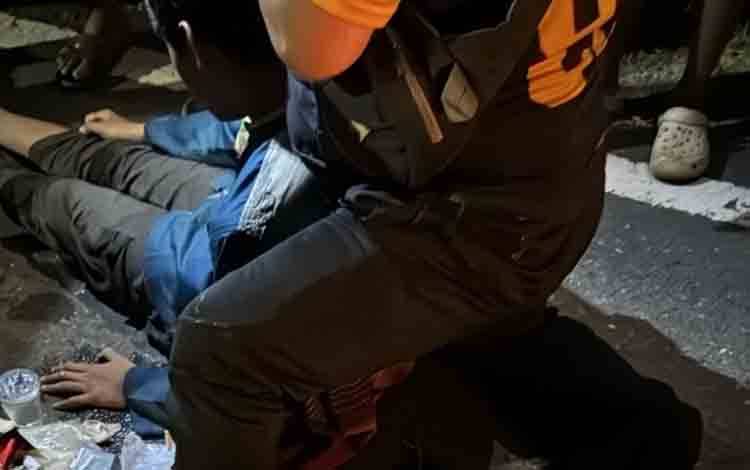 Sempat Dikira Laka, Remaja Tergeletak di Aluh-Aluh Ternyata Korban Perkelahian