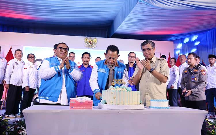 Hadapi Disrupsi AI, Menaker Ajak Serikat Pekerja Perkuat Upskilling dan Reskilling