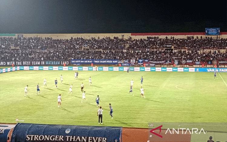 PSIM Lunasi Defisit Tiga Gol Demi Imbangi 10 Pemain Bali United 3-3