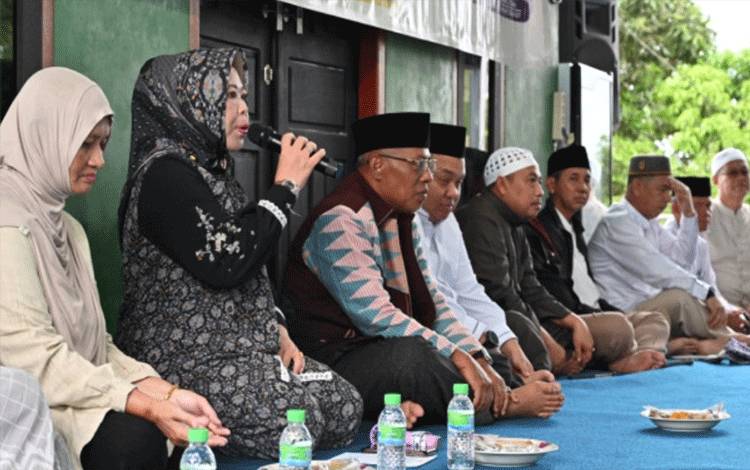 Bupati Kobar Minta Perumdam Tirta Arut Terus Tingkatkan Pelayanan Air Bersih