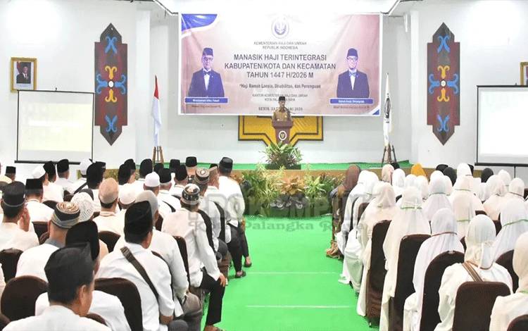 Wali Kota Palangka Raya Jamin Fasilitas Terbaik Untuk 296 CJH Menuju Tanah Suci