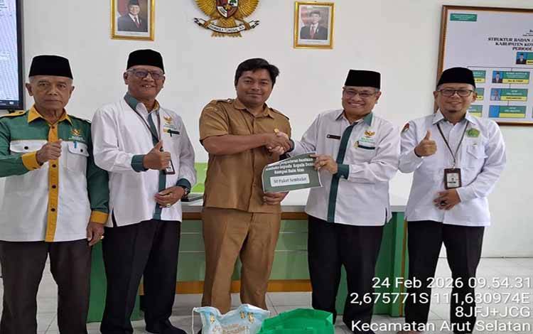Terus Berjalan, Baznas Kobar Salurkan Paket Sembako Zakat dari Keluarga Besar H. Abdul Rasyid di 4 Desa