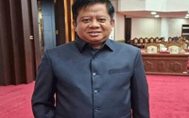 Anggota Komisi III DPRD Kalteng Apresiasi Pembangunan Jalan dan Digitalisasi Pendidikan Kalteng