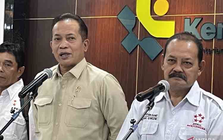 Menkop: Kopdes Menjadi Hub Pendukung Perekonomian Rakyat