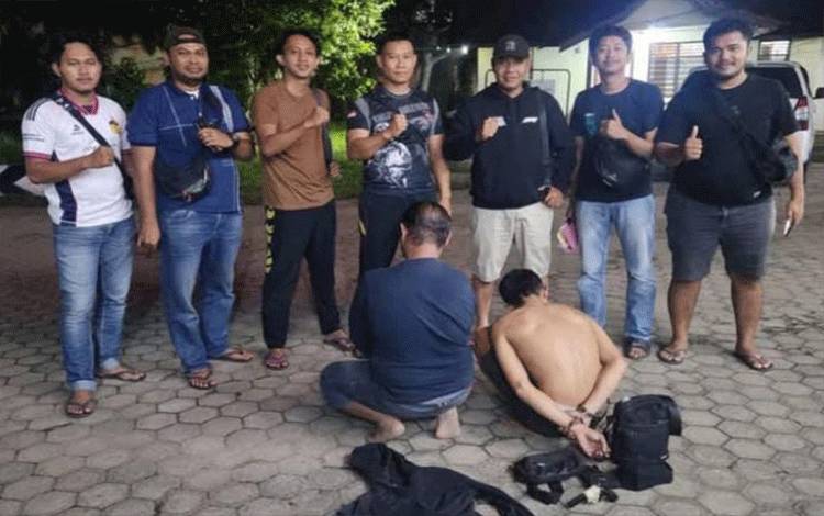 Polisi Tangkap Dua Begal Motor Bermodus Mengaku Intel