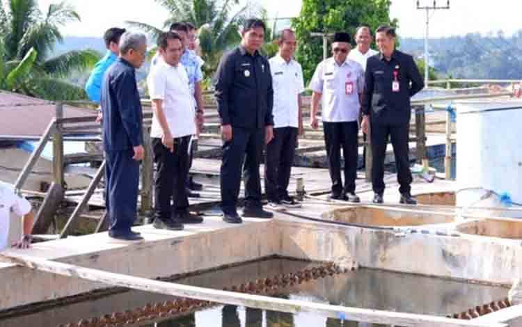 Bupati Barito Utara Sidak PDAM Muara Teweh Pastikan Kualitas Air Bersih