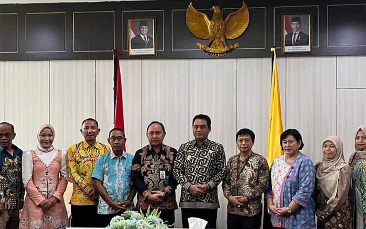 Inspektorat Palangka Raya Hadiri Exit Meeting Pemeriksaan Interim LKPD Tahun 2025 Oleh BPK Perwakilan Kalteng