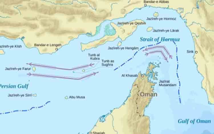Iran Izinkan Lagi 20 Kapal Pakistan Lintasi Selat Hormuz