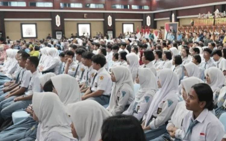 Pemprov Kalteng Atur Pemanfaatan Gawai Secara Bijak di Sekolah