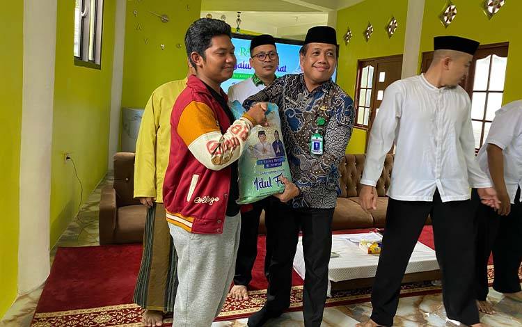Kepala Kemenag Barito Selatan Apresiasi H Abdul Rasyid AS Atas Kedermawan