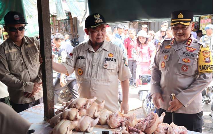 Bupati Katingan Sidak Pasar Rakyat dan Grosir Jamin Ketersediaan Pangan