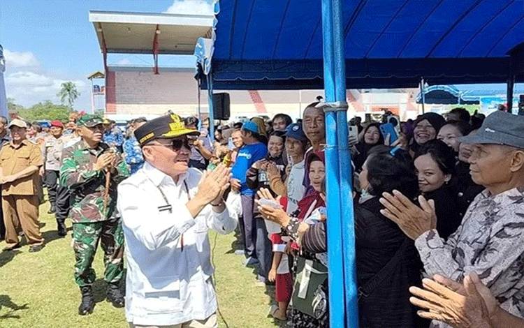 Tekan Harga Pangan, Gubernur Kalteng Buka Gerakan Pangan Murah di Katingan