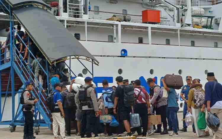 12 Tahun Mudik Naik Kapal, Kurdi Pilih Hemat dan Nyaman Demi Pulang Kampung