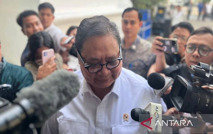 Prabowo Panggil Airlangga hingga Purbaya ke Istana Bahas Efisiensi