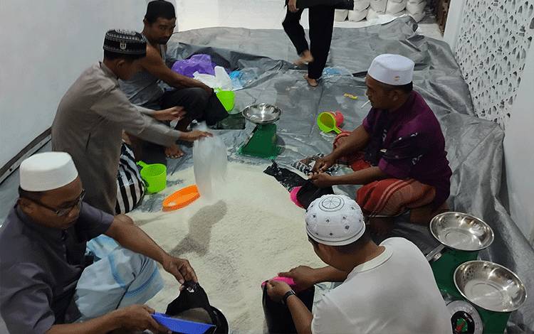 UPZ Masjid Natabel Jannah Sukses Himpun Lebih dari 2 Ton Beras dan Rp 16,4 Juta Zakat Fitrah