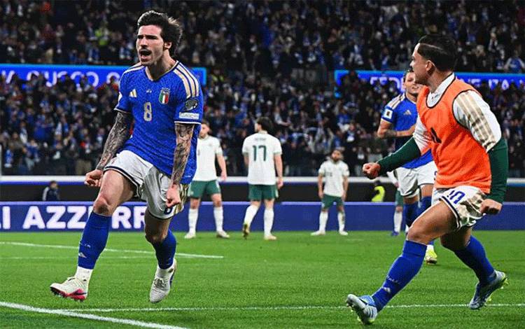 Italia Kalahkan Irlandia Utara Demi Jaga Asa Lolos ke Piala Dunia 2026