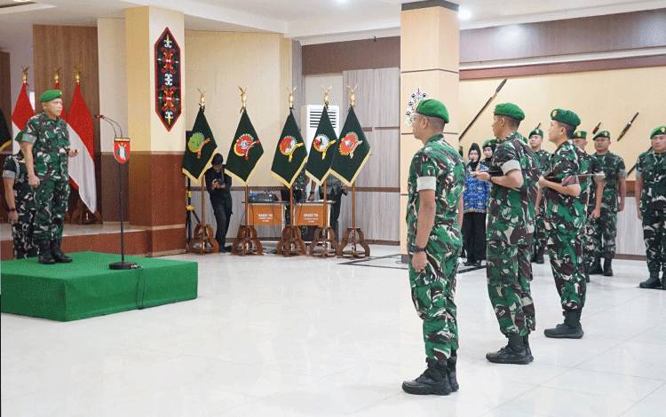 50 Perwira Menengah Kodam XXII/Tambun Bungai Naik Pangkat