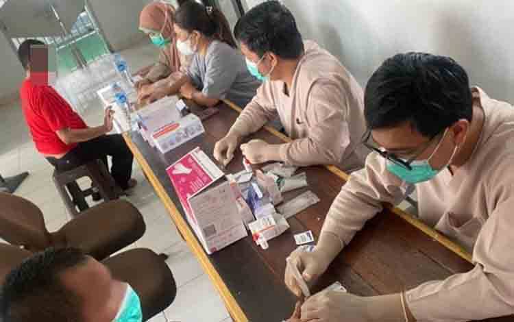 Lapas Palangka Raya Lakukan Skrining Kesehatan Warga Binaan