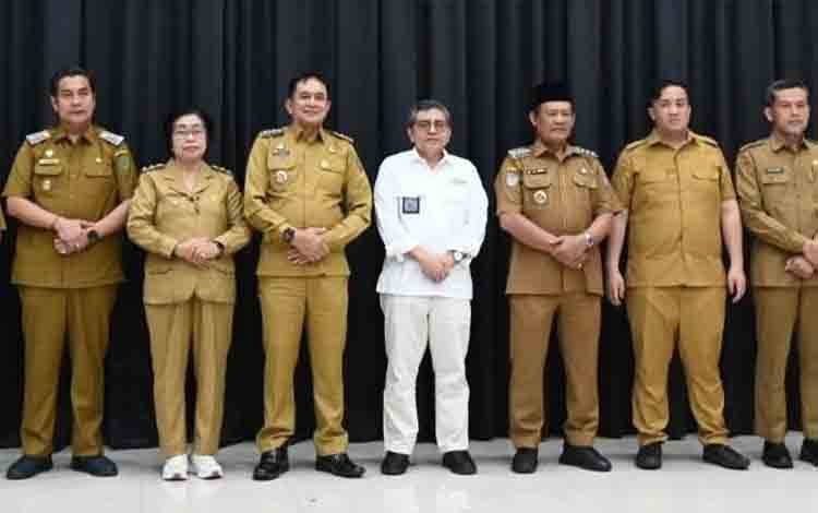 Bupati Lamandau Serahkan LKPD 2025 Unaudited ke BPK RI Perwakilan Kalteng
