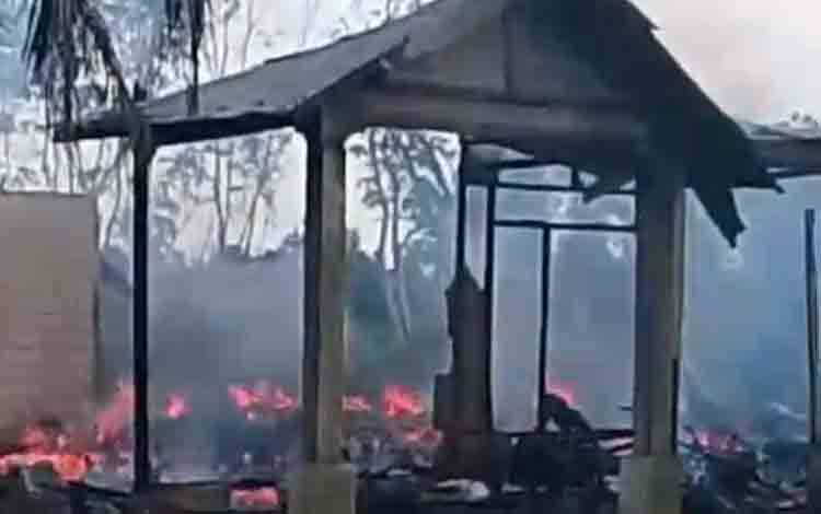 Sejumlah Rumah di Basarang Ludes Terbakar
