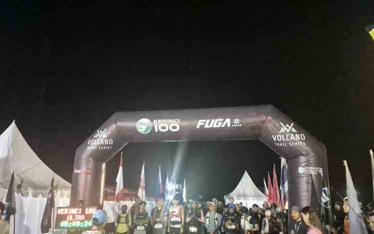12 Negara Ambil Bagian dalam Kejuaraan Lari Lintas Alam "Kerinci100"