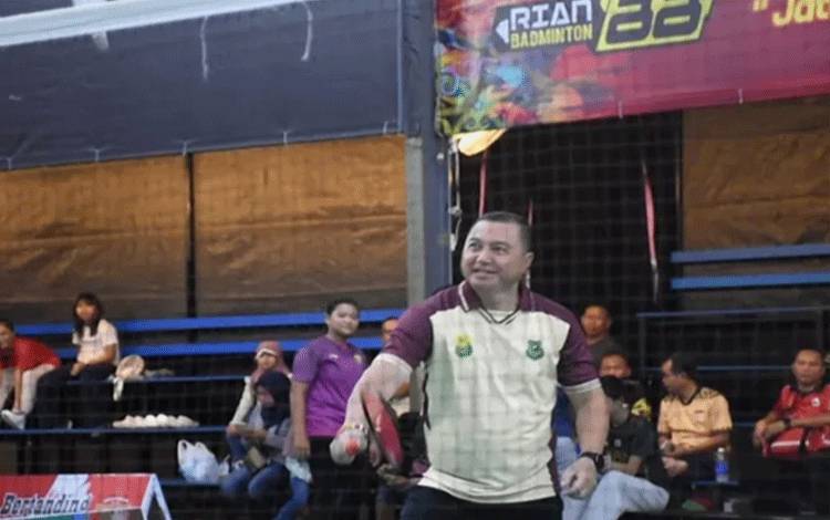 Kejuaraan Bulutangkis Bupati Cup 2026 Kapuas Tengah Berlangsung, Wabup Ajak Masyarakat Hidup Sehat