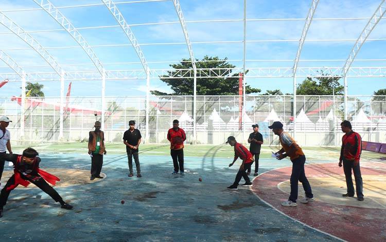 Semarak Tradisi di Stadion Kapuas, Tarung Bagasing Jadi Daya Tarik Festival Budaya 2026