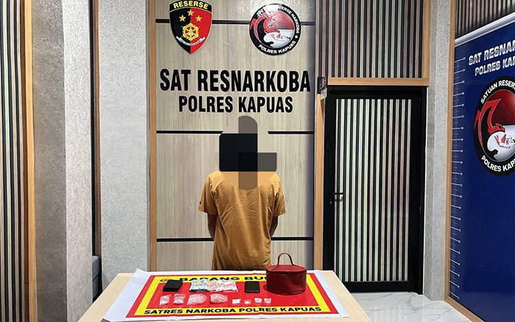 Pengedar Sabu Dibekuk di Kapuas Timur, Polisi Amankan 7,64 Gram Barang Bukti