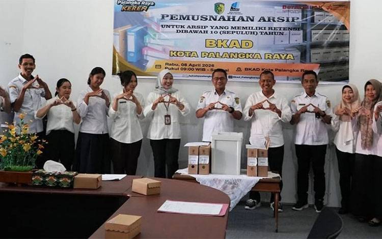 BKAD Kota Palangka Raya Musnahkan Arsip Kedaluwarsa