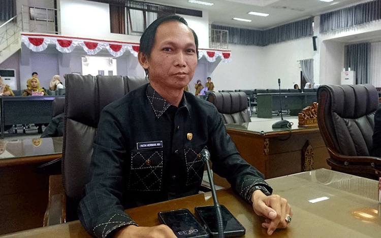 Anggota DPRD Apresiasi 6 Peserta Paskibraka Terpilih Wakili Barito Utara ke tingkat Provinsi Kalteng