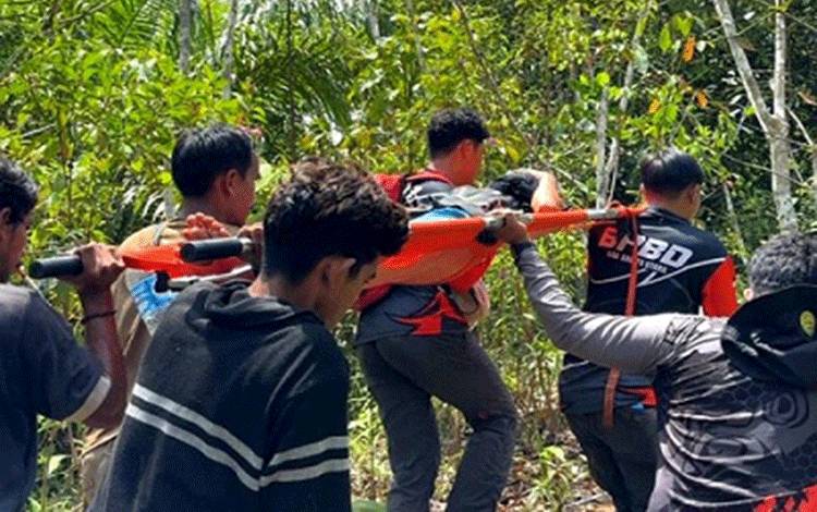 Wanita 50 Tahun yang Hilang di Barut Ditemukan dalam Kondisi Lemas di Pondok Kebun