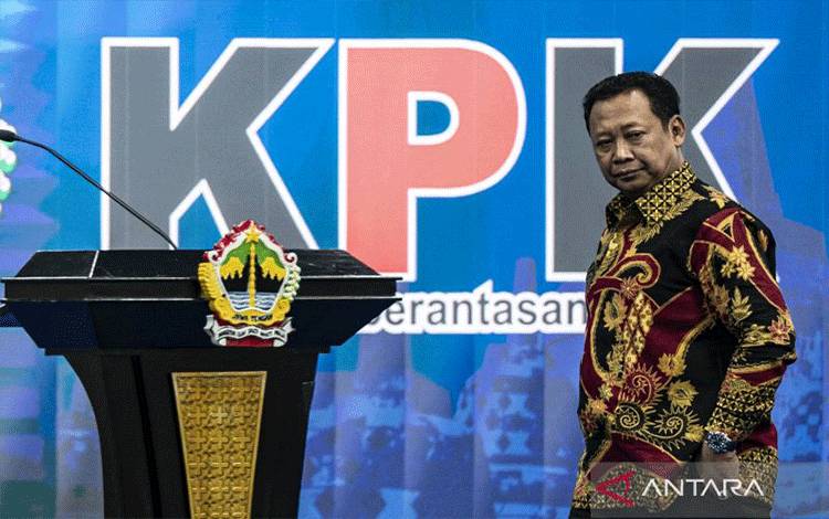 KPK Lakukan OTT Bupati Tulungagung Gatut Sunu