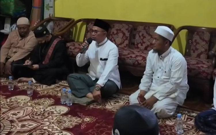Reses di Palangka Raya, Wakil Ketua III DPRD Kalteng Tampung Aspirasi Warga Soal Perbaikan Jalan dan PJU