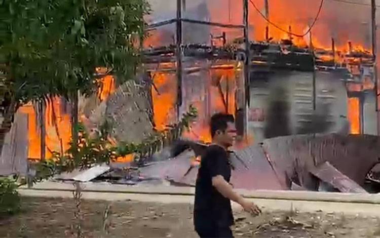 Kebakaran Amuk Permukiman di Samba Katung Katingan, Kerugian Rp900 Juta