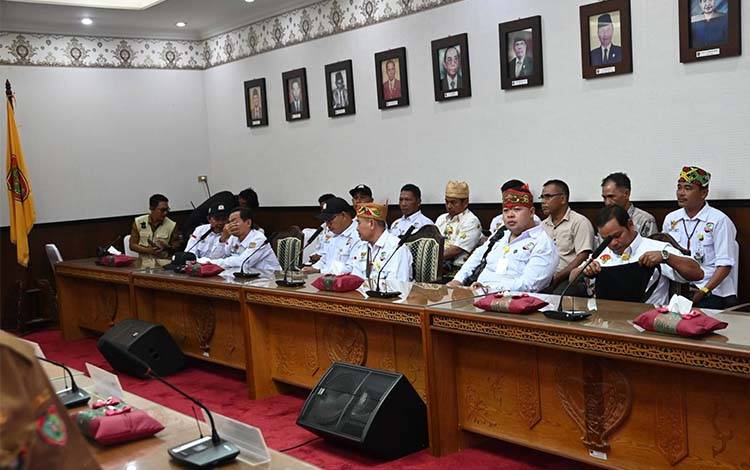 Audiensi Penambang Rakyat Kalteng Perkuat Kepastian Hukum
